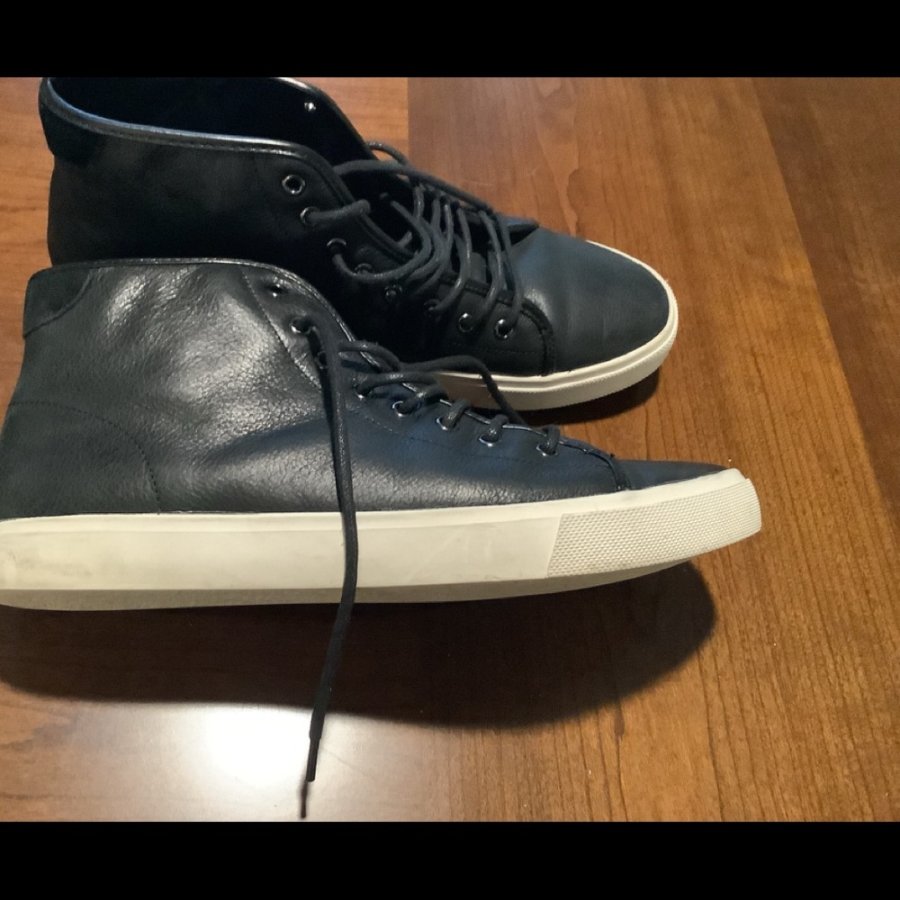 Joe’s shoes